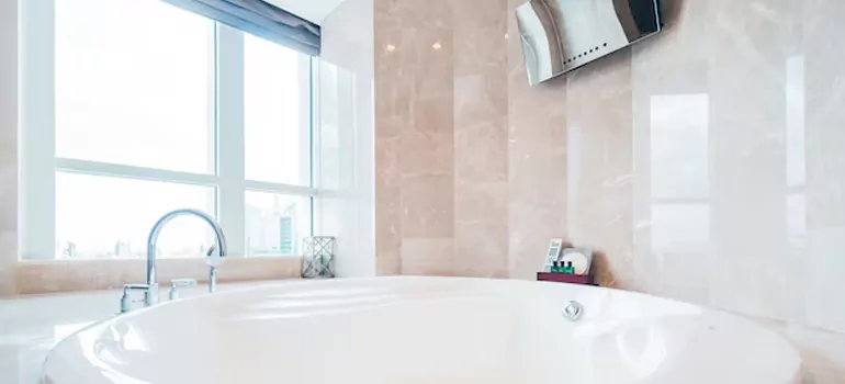 Bathroom Window Coverings in Palm Springs, FL