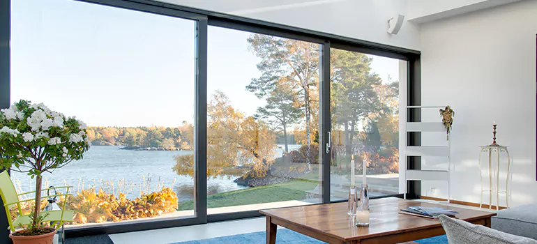 House Window Crank Repair in Palm Springs, FL