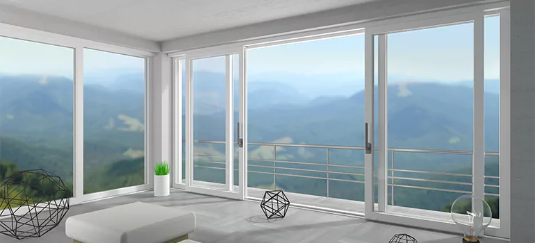 End Vent Window Installation in Palm Springs, FL