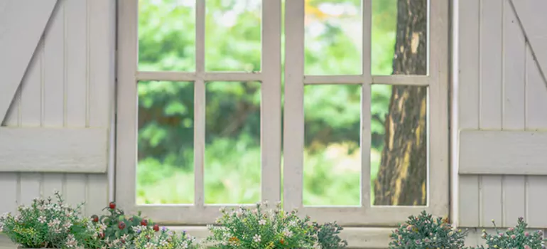 Professional Garden Window Enclosure Repair in Palm Springs, FL